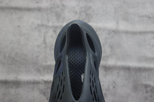 Yeezy Foam Runner Unisex Casual Sandals - GV7903