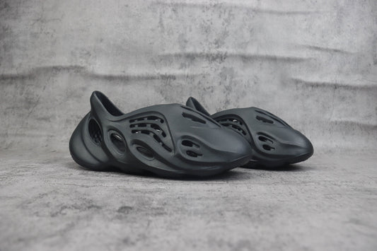Yeezy Foam Runner Unisex Casual Sandals - GV7902