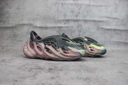Yeezy Foam Runner Unisex Casual Sandals - IG9562