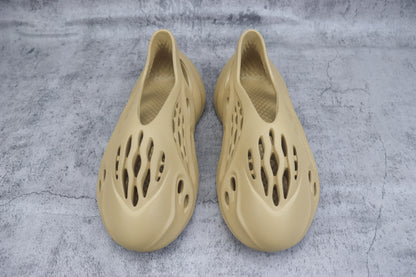 Yeezy Foam Runner Unisex Casual Sandals - GW3354