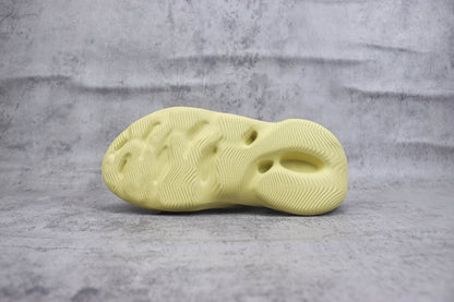 Yeezy Foam Runner Unisex Casual Sandals - GV6775